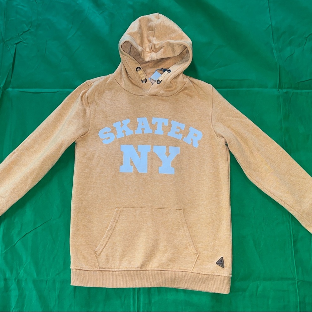 Magnuun Teens Kids Hoodie Sweatshirt Size L  “SKATER NY”